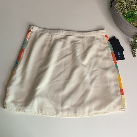 Marciano hand beaded bohemian vintage Y2K mini skirt women’s size 8 new w tags - Picture 6 of 9
